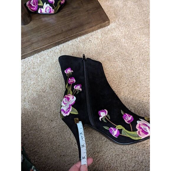 Beverly Feldman y2k black butterfly and flower embroidered suede boots sz 9 euc - Picture 8 of 11